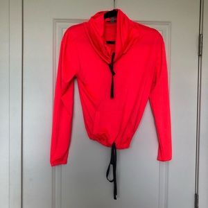 Lightweight active pullover